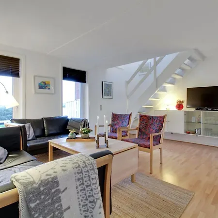 Apartament Aslef - 2-3km From The Sea By Interhome